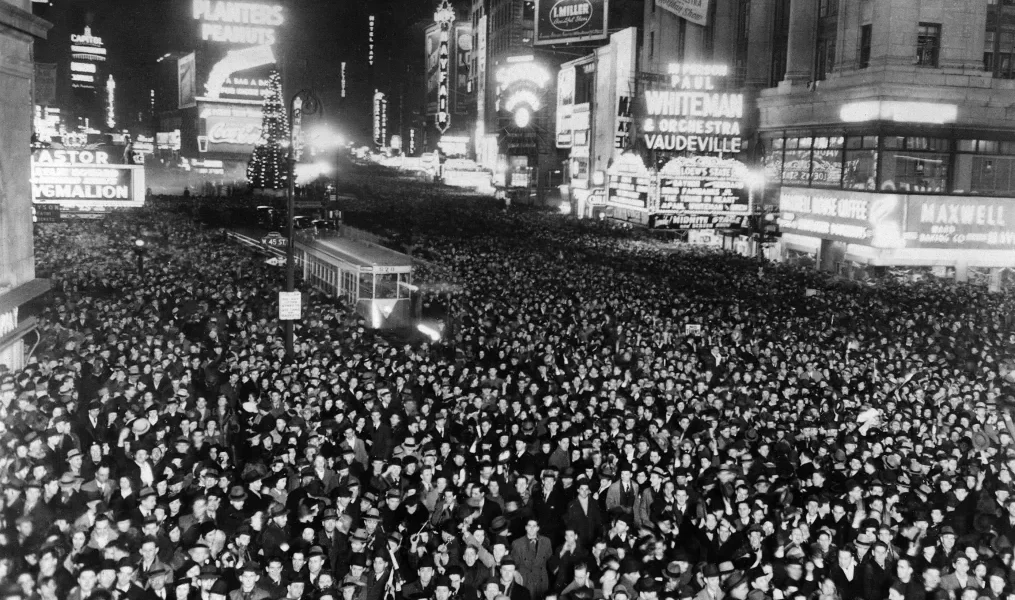 Times Square on New Year's Eve in 1938